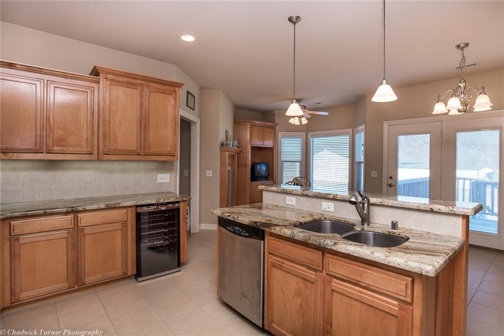 3808 RiverbendRD, Bentonville, AR 72712