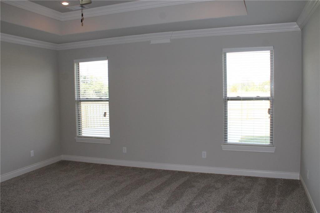 1701 HelenLN, Bentonville, AR 72712