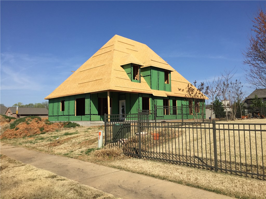 311SW ChardonnayAVE, Bentonville, AR 72712