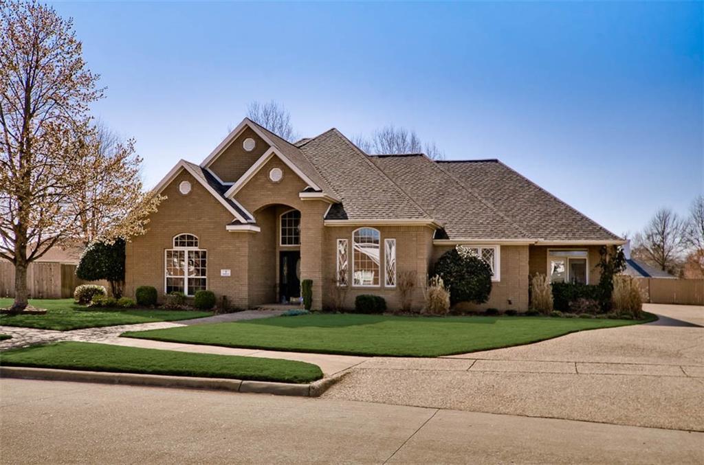 9 DarianDR, Bentonville, AR 72712
