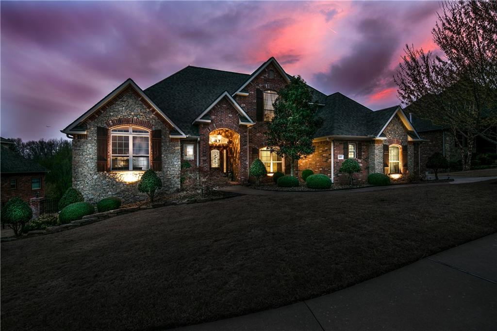 3605NW MountainviewRD, Bentonville, AR 72712