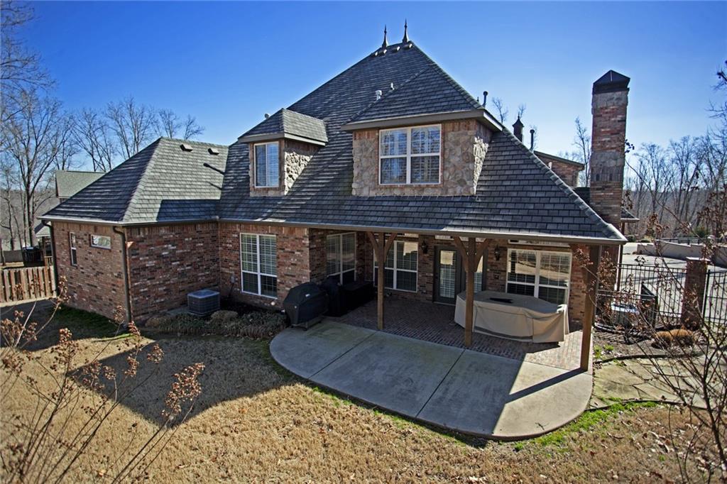 3205 AvignonWY, Bentonville, AR 72712