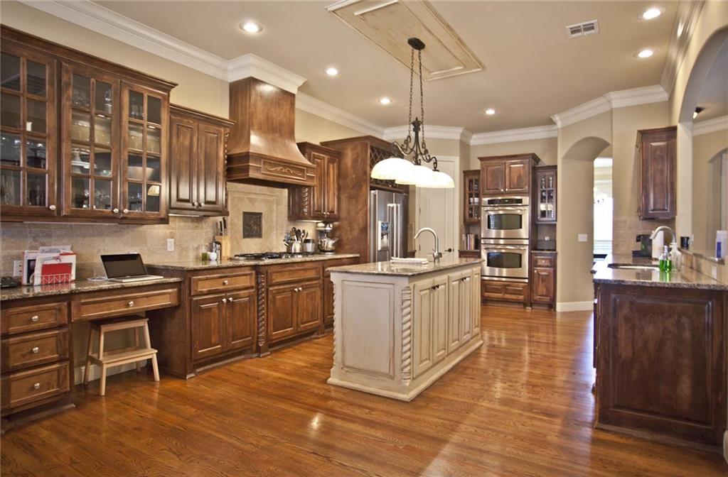 3205 AvignonWY, Bentonville, AR 72712