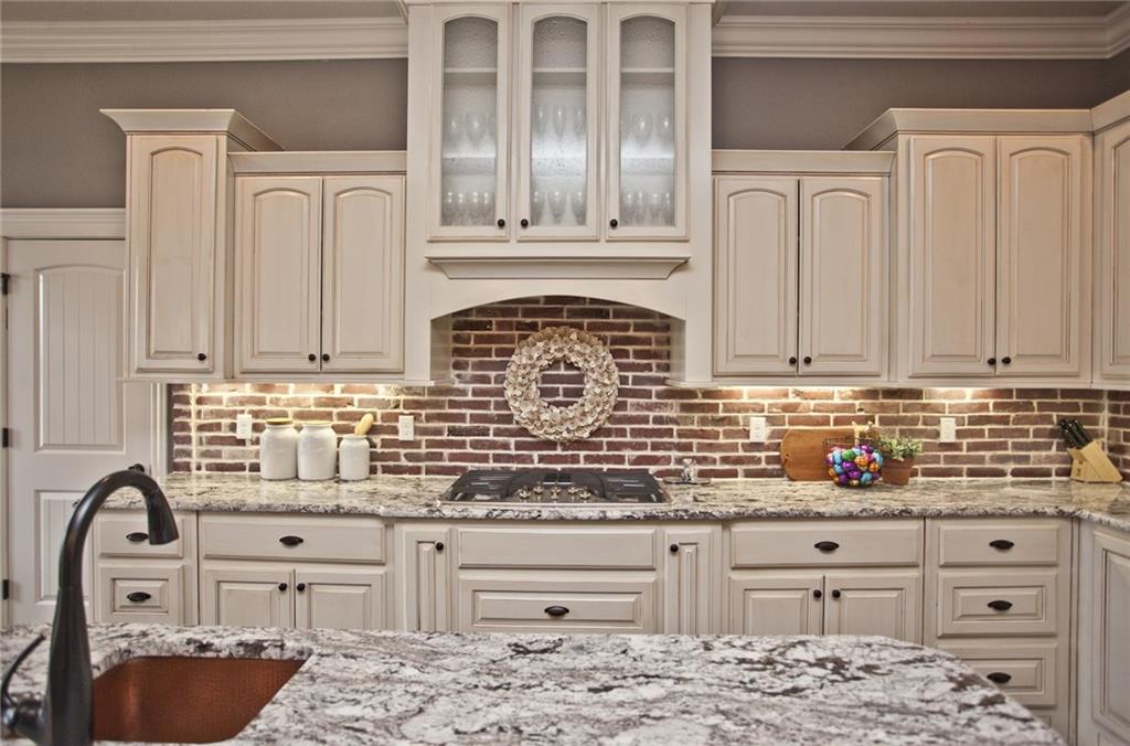 509NE Green CreekRD, Bentonville, AR 72712