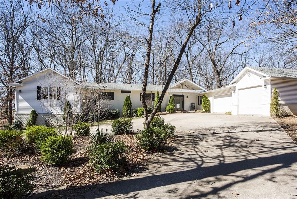 3825 Ozark AcresDR, Bentonville, AR 72712