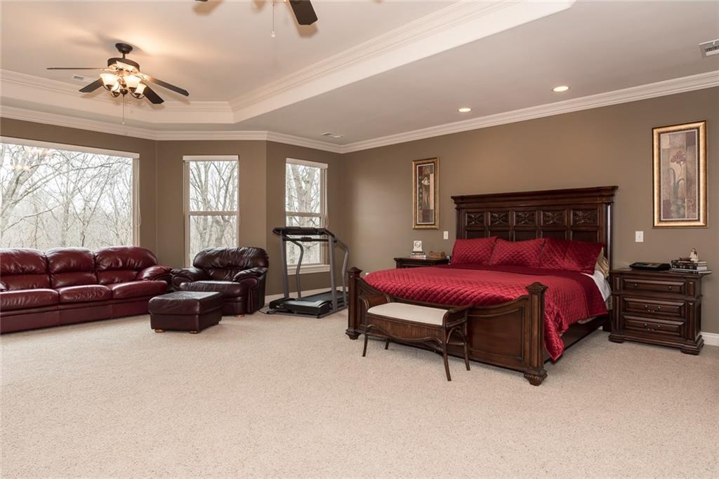 8120 Stone CrestRD, Bentonville, AR 72712