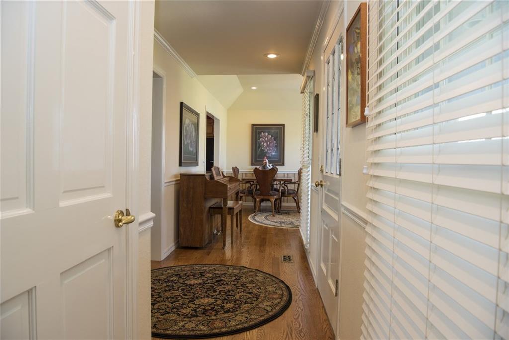 3205SW 2ndST, Bentonville, AR 72712