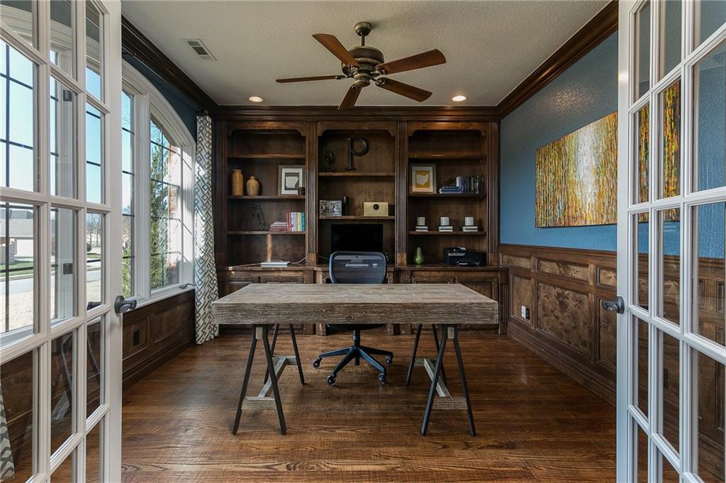 4025 RatcliffeDR, Bentonville, AR 72712