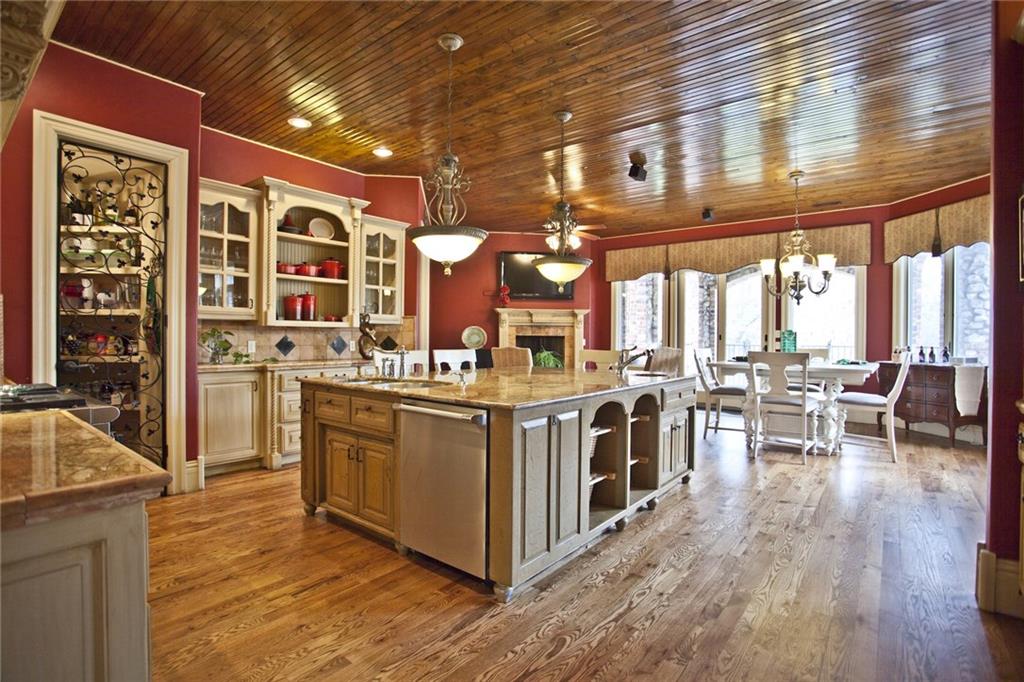 10804 SagamoreLN, Bentonville, AR 72712