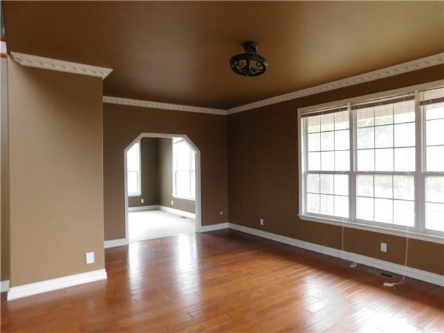 10 Roberts DrBella Vista, AR, 72714Benton County