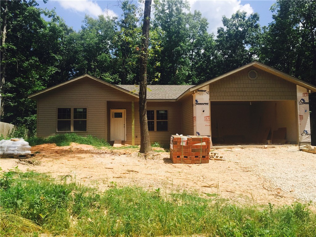 27 OvertonDR, Bella Vista, AR 72714