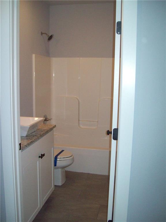 27 OvertonDR, Bella Vista, AR 72714