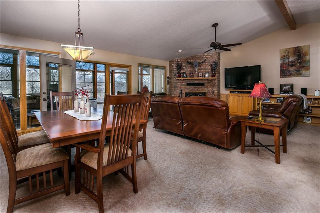 4 FirestoneLN, Bella Vista, AR 72714