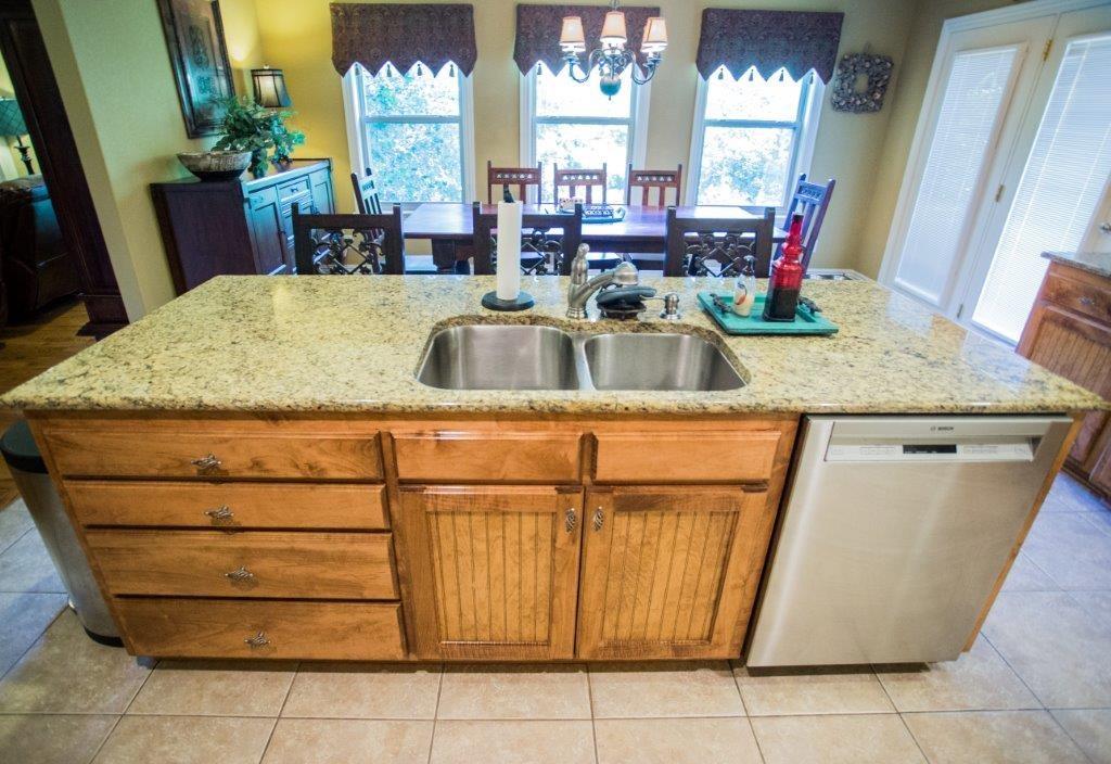 8880 BethnalRD, Bella Vista, AR 72714