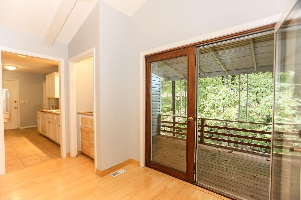 11 AdamsLN, Bella Vista, AR 72715