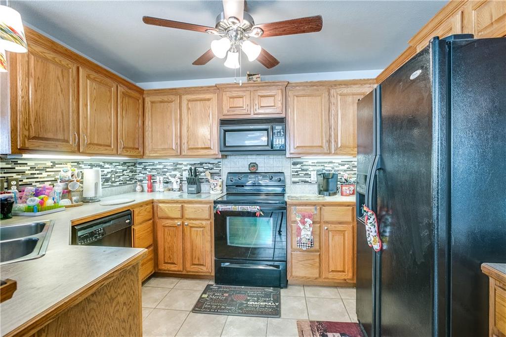17 BlairgowrieDR, Bella Vista, AR 72715
