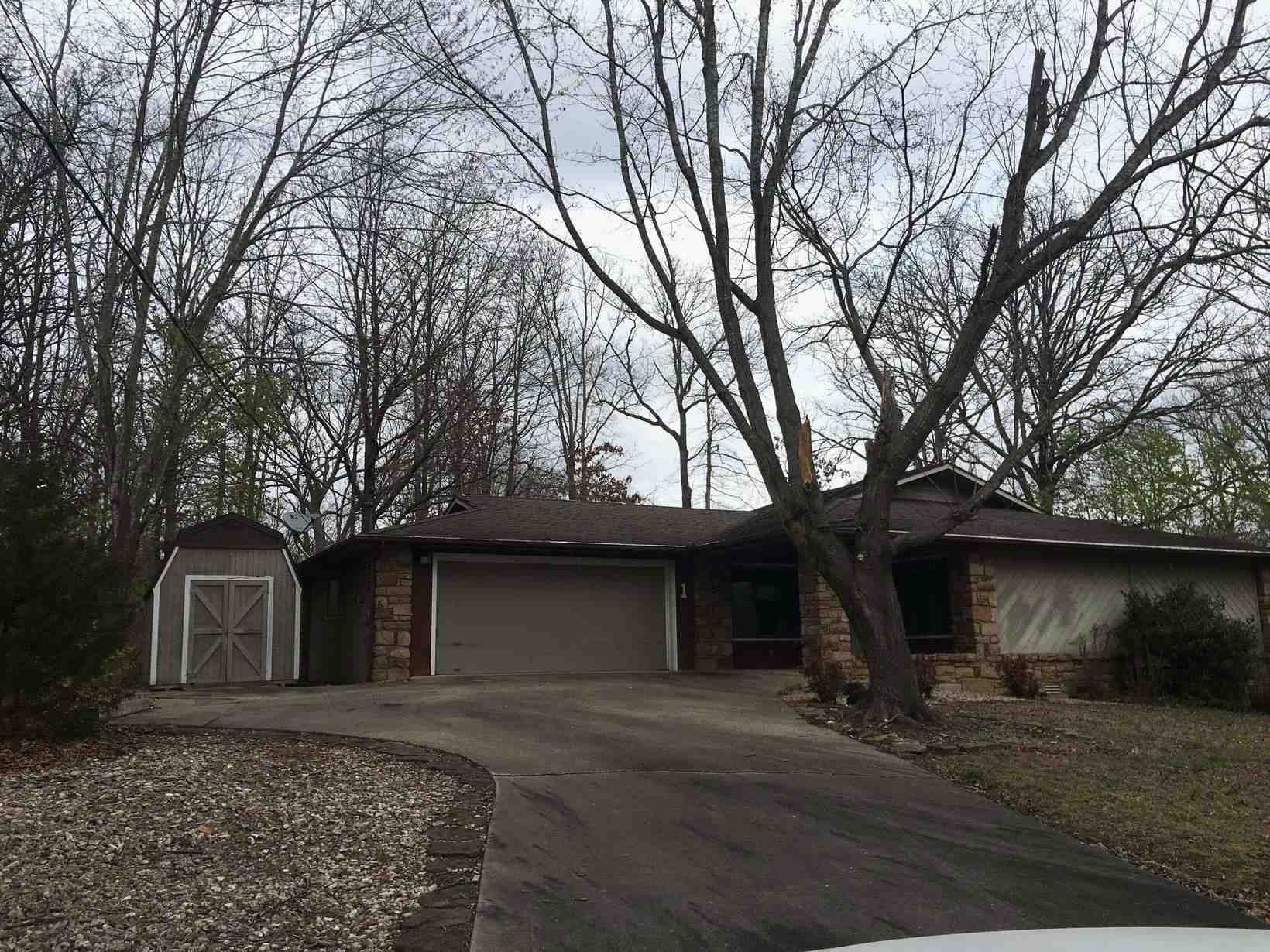 1 Abingdon LnBella Vista, AR, 72715Benton County