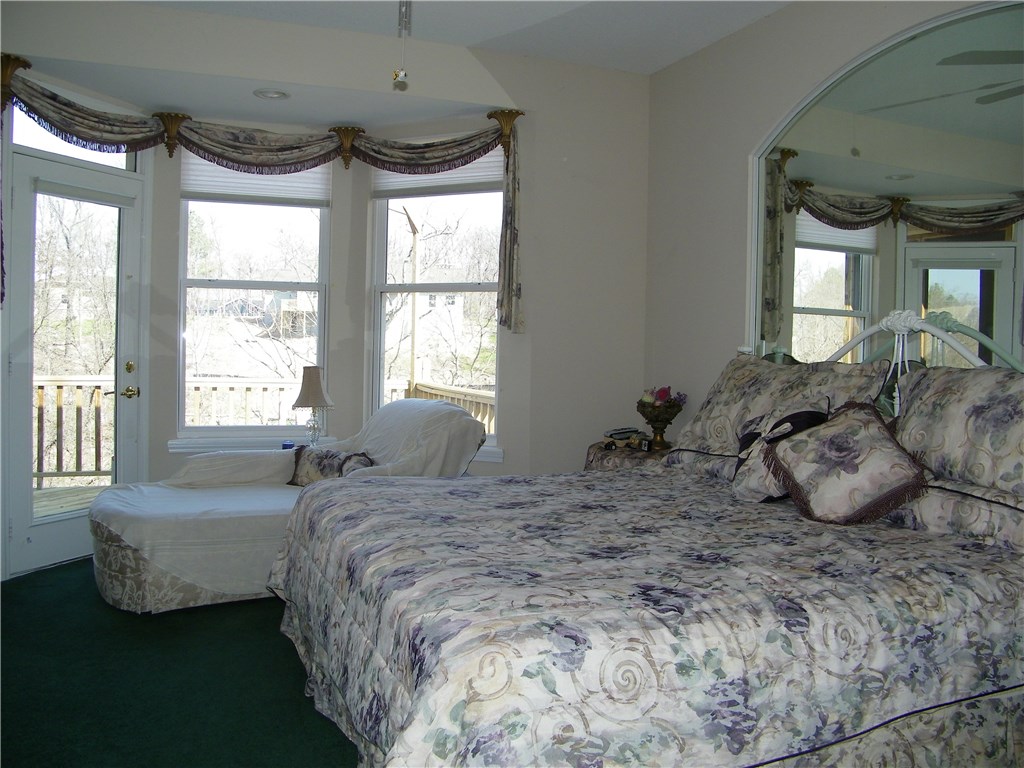 14 MusselburghLN, Bella Vista, AR 72715