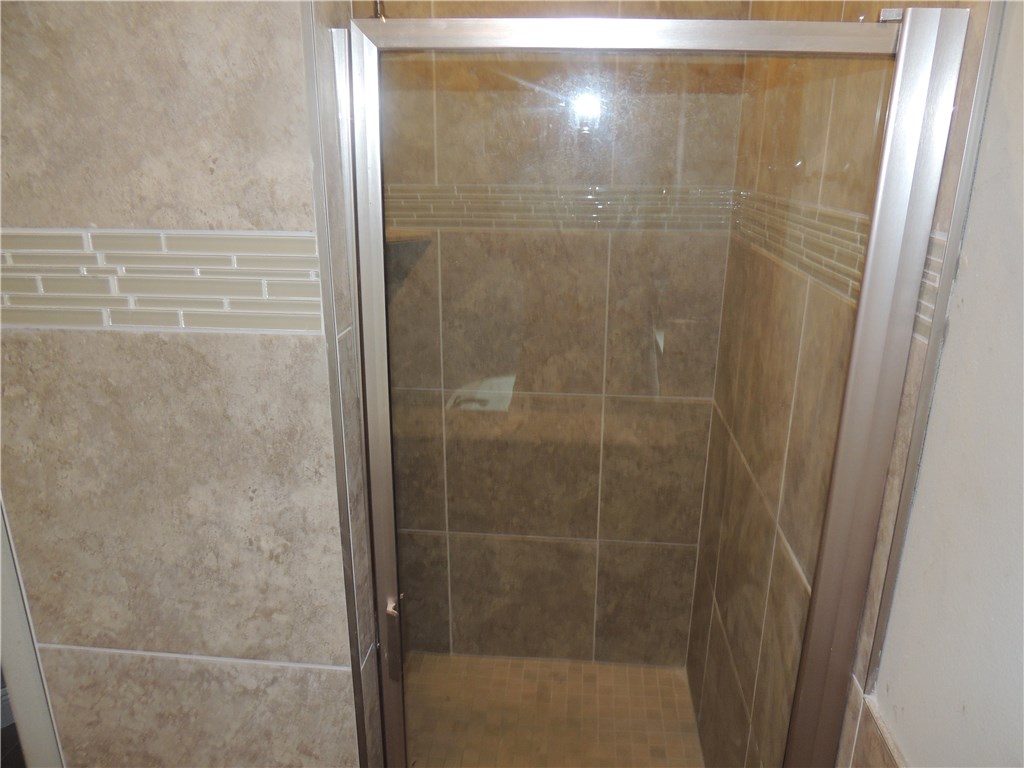 6606W CambridgeAVE, Rogers, AR 72718