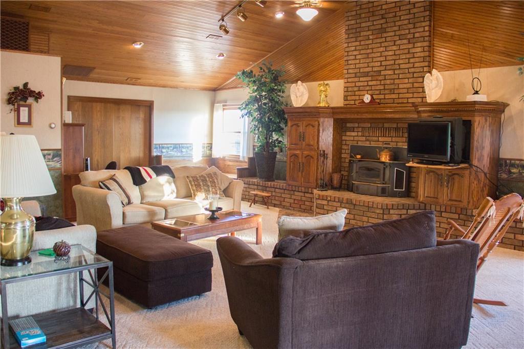 353 SebaRD, Centerton, AR 72719