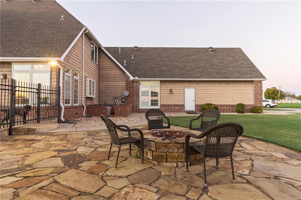12351 SebaRD, Centerton, AR 72719