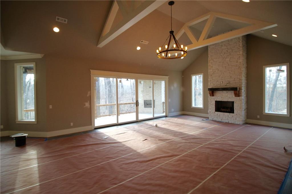1311 RoyalAVE, Centerton, AR 72719