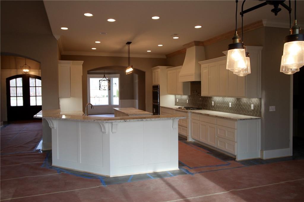 1311 RoyalAVE, Centerton, AR 72719