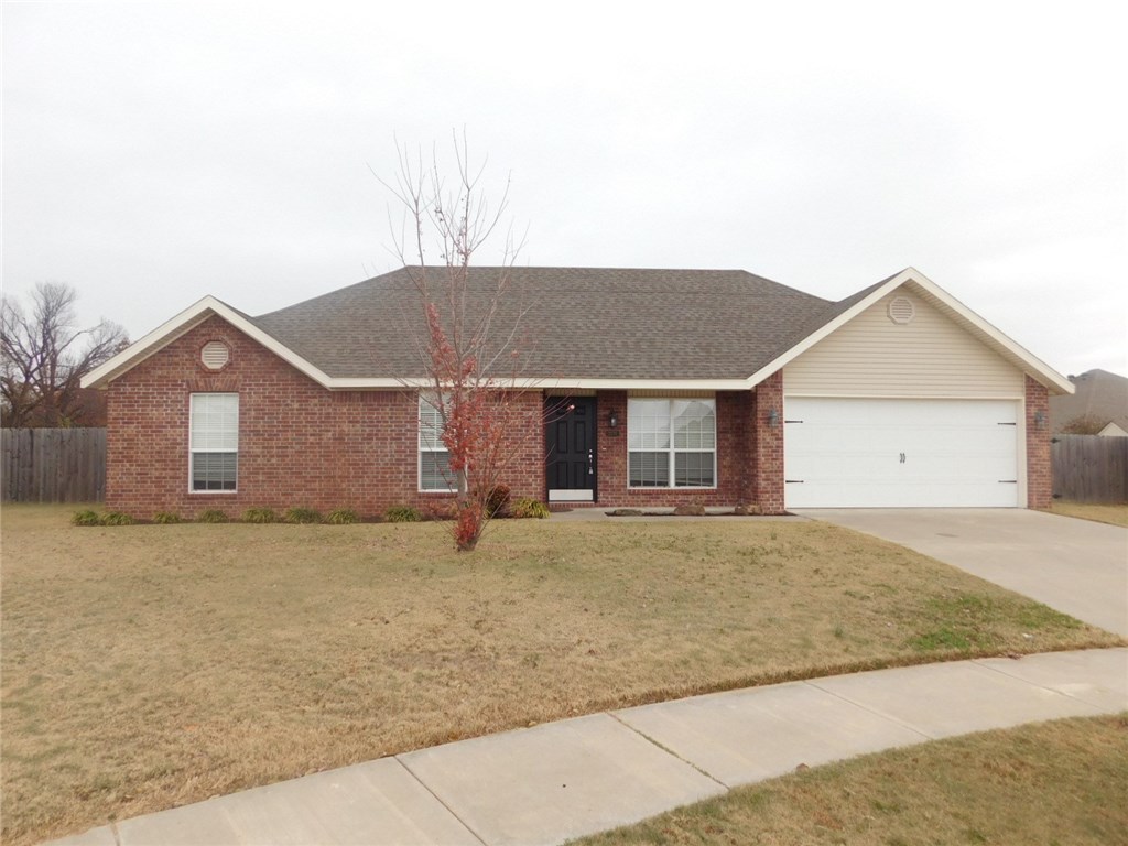 2270 PutterCT, Farmington, AR 72730