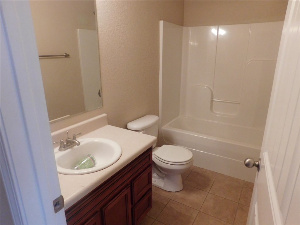 2270 PutterCT, Farmington, AR 72730