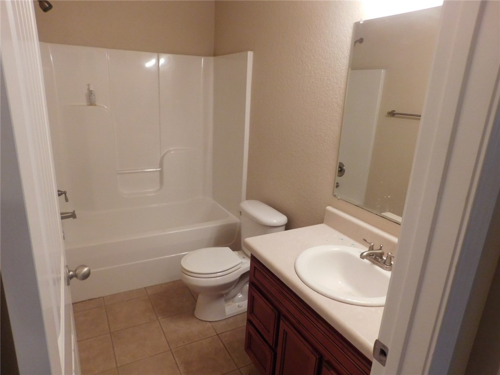 2270 PutterCT, Farmington, AR 72730