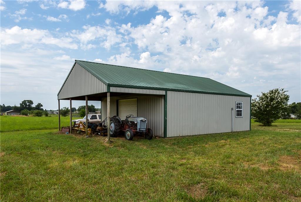 13250 Taylor OrchardRD, Gentry, AR 72734