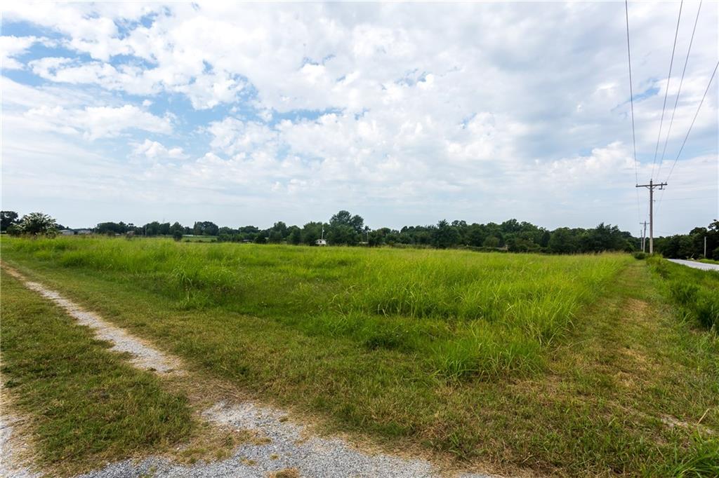 13250 Taylor OrchardRD, Gentry, AR 72734