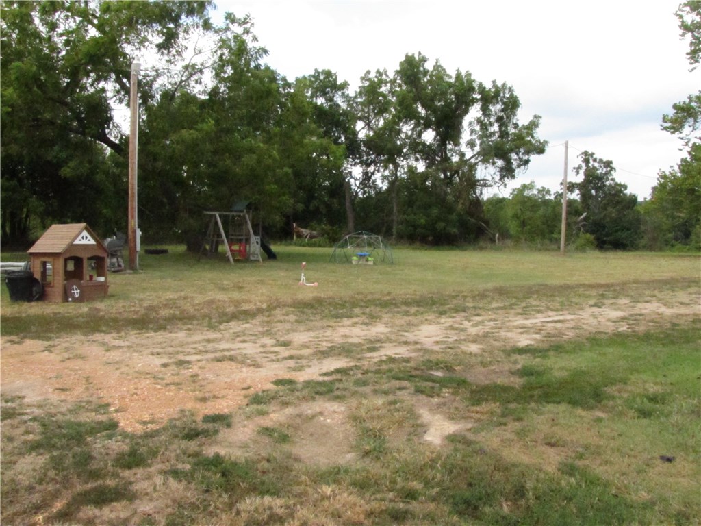 21093 Highway 72, Gravette, AR 72736