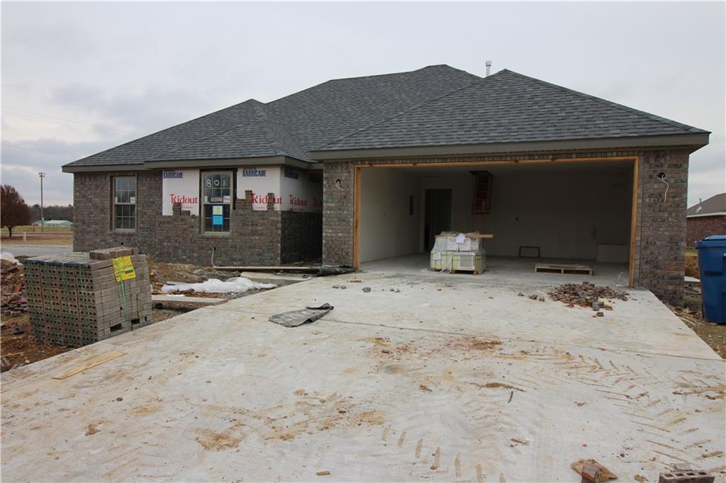 801SW AlmondST, Gravette, AR 72736
