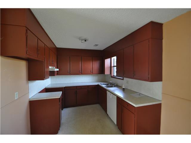 209 Cedar HtsHuntsville, AR, 72740Madison County
