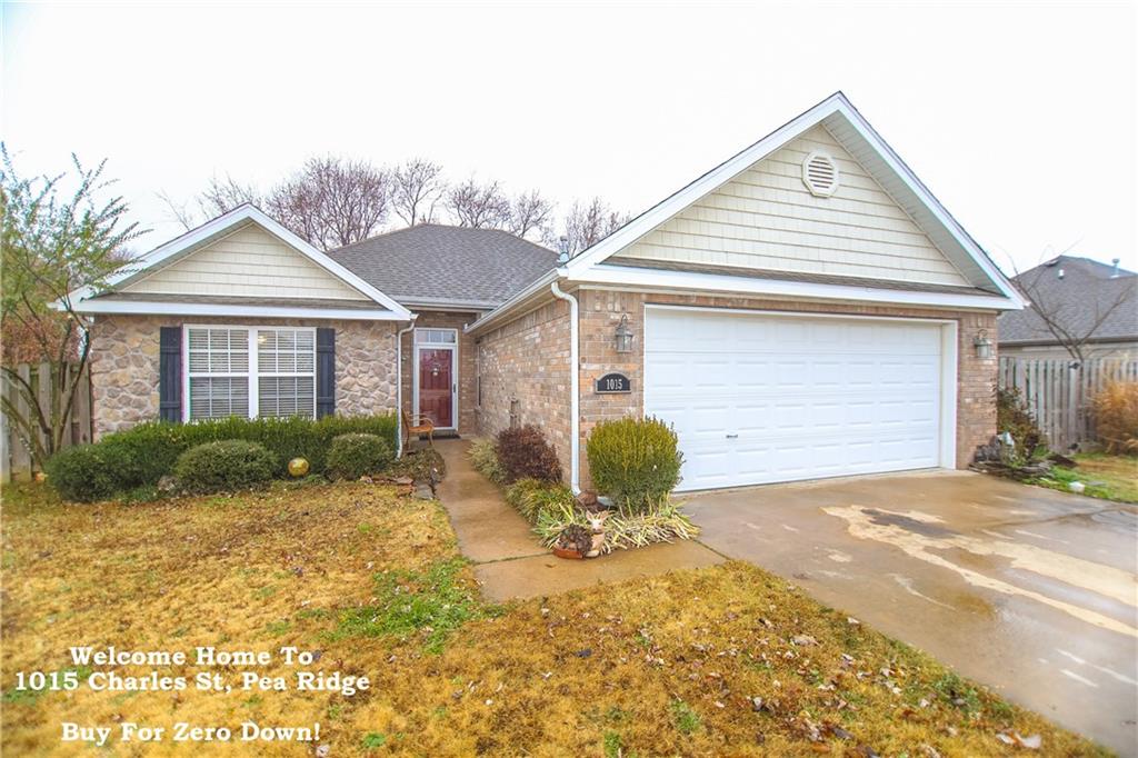 1015 CharlesST, Pea Ridge, AR 72751
