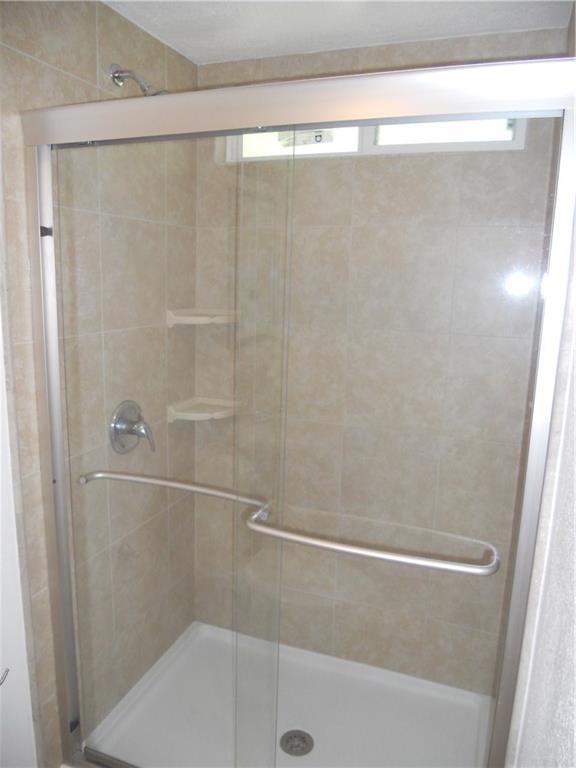 802 8thST, Rogers, AR 72756