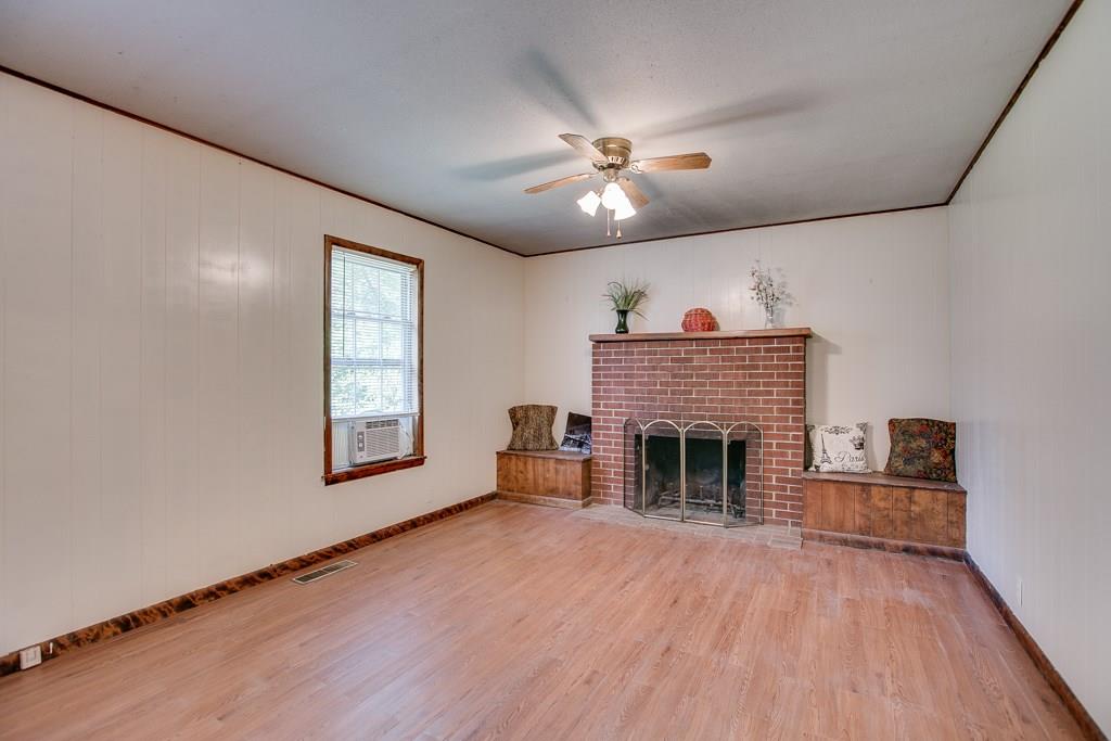 620S DixielandRD, Rogers, AR 72756