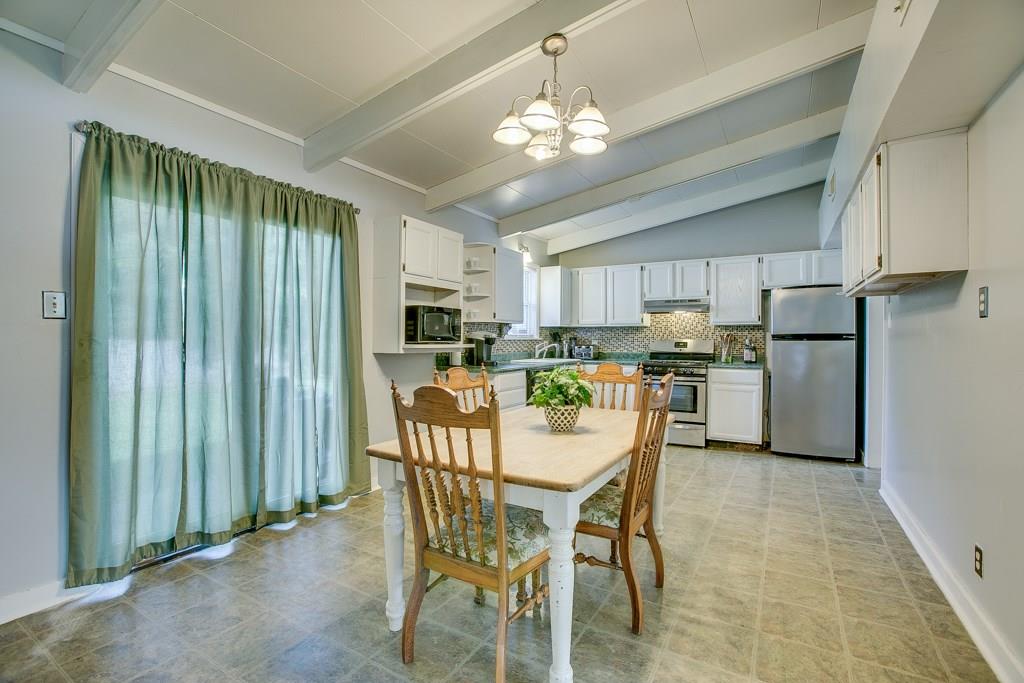 620S DixielandRD, Rogers, AR 72756