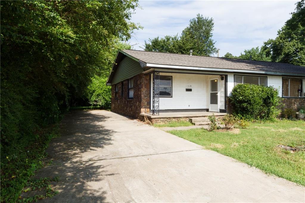 1306 6thST, Rogers, AR 72756