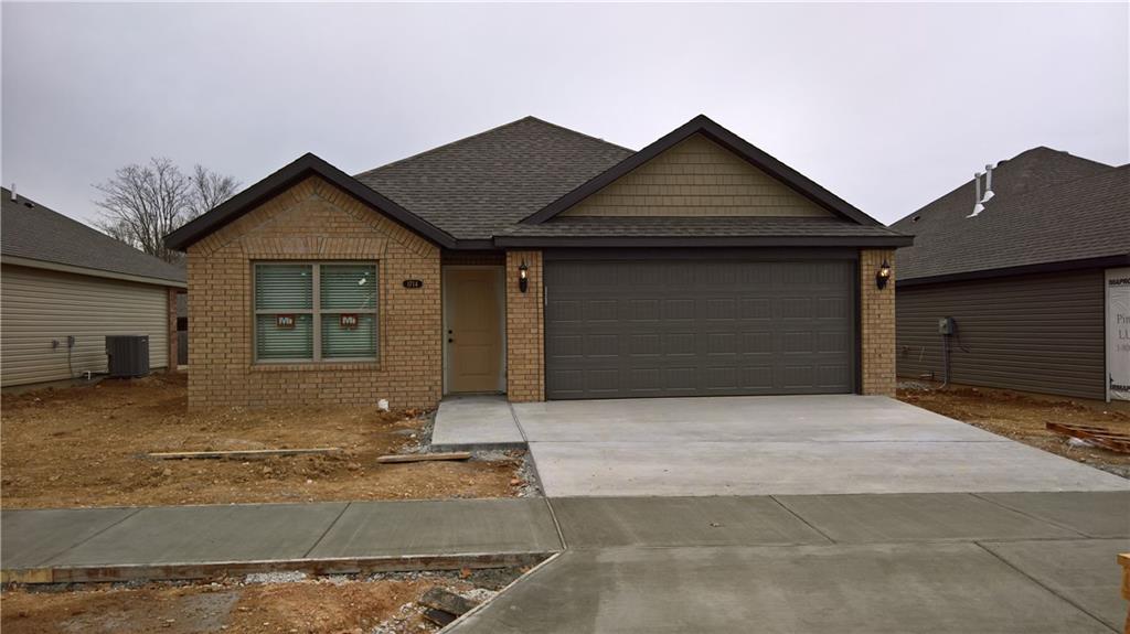 1714S KPL, Rogers, AR 72756