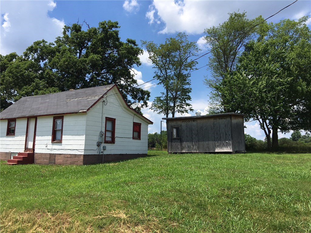 309E PineST, Rogers, AR 72756