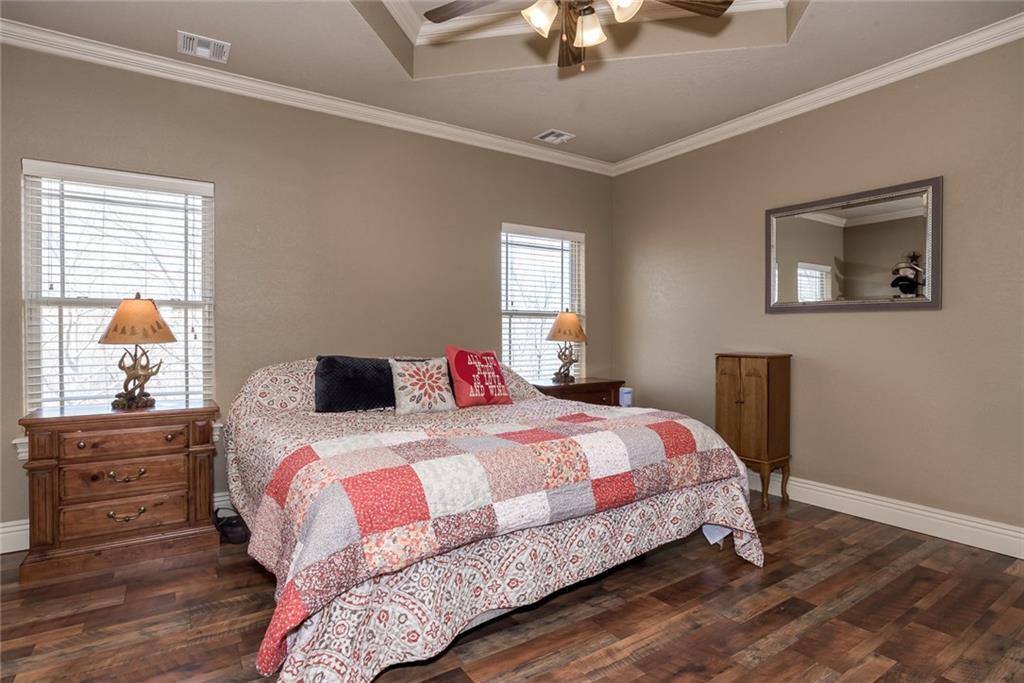 16240 KostnerDR, Rogers, AR 72756