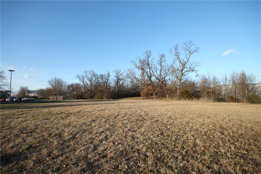3405 WalnutST, Rogers, AR 72756