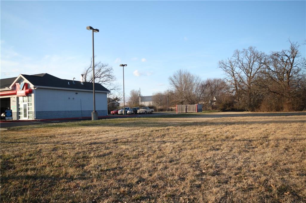 3405 WalnutST, Rogers, AR 72756