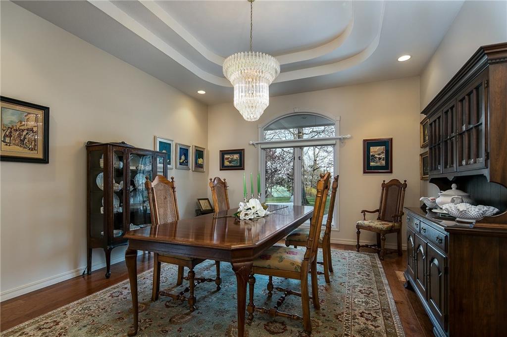 17 RavenshoeRD, Rogers, AR 72756