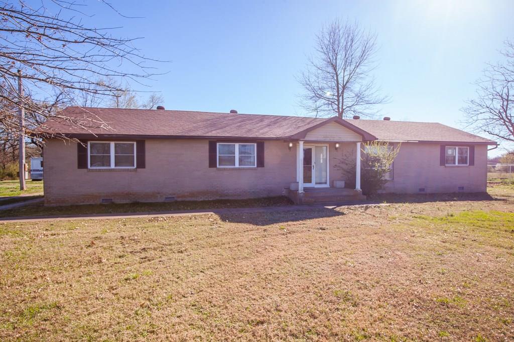 2420 Pleasant RidgeRD, Rogers, AR 72756