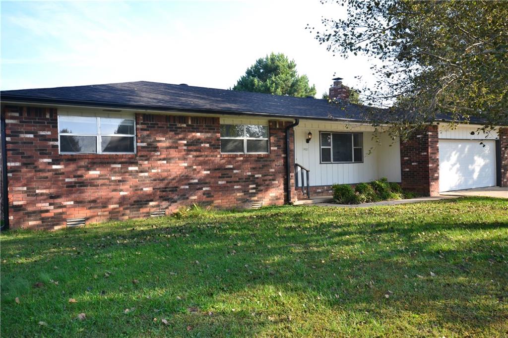1401W BonnieLN, Rogers, AR 72758