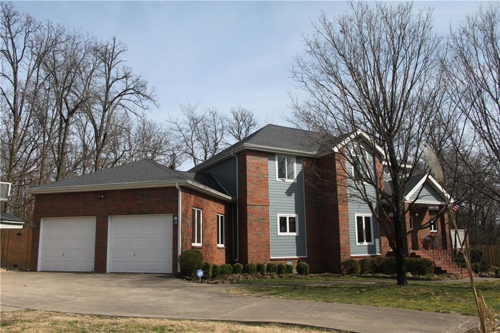 1807S PrestwickPL, Rogers, AR 72758