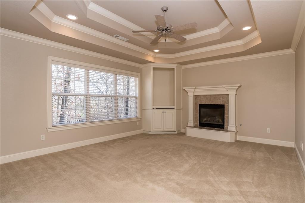 5203S Osage CreekRD, Rogers, AR 72758